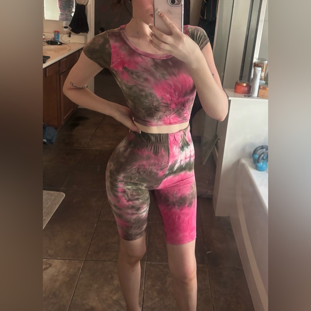 Tie-Dye Crop Top and biker Shorts Set